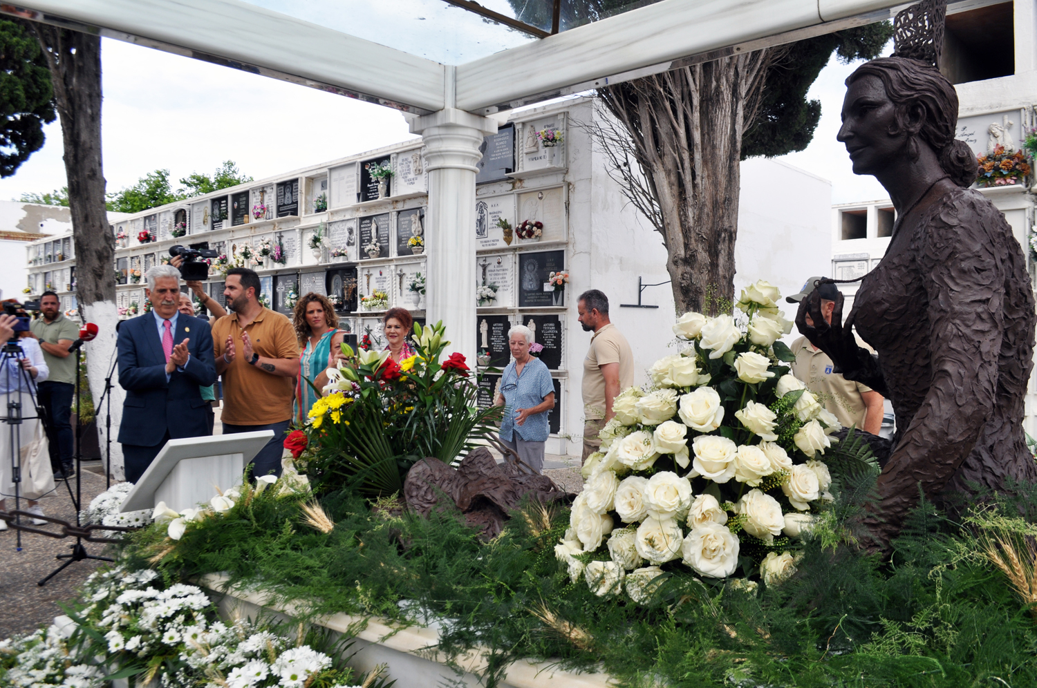 Chipiona homenajea a la universal Rocío Jurado en el XVII aniversario