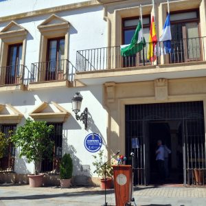 El Ayuntamiento de Chipiona en un conflicto jurídico, entre la policía local y la ley