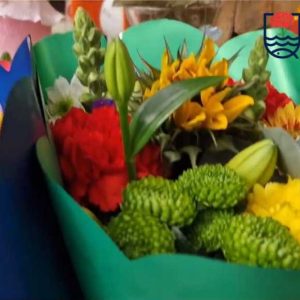 Agricultura vuelve a lanzar un vídeo para fomentar el consumo de flores de Chipiona por el Día de los Enamorados