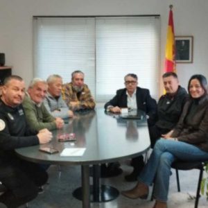 Acitur y Centro Comercial abierto valoran positivamente la primera toma de contacto con el nuevo Jefe de Policía Local de Chipiona